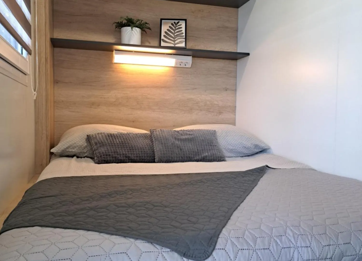Small Country House Manjadvorci